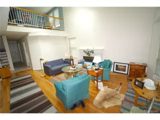 Photo #6: 3304998 Listing