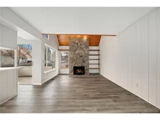 Photo #4: 3307509 Listing