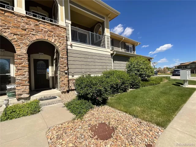 MLS: 3309056 Condo For Sale