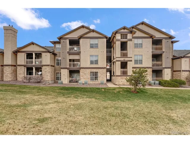 MLS: 3310110 Condo For Sale