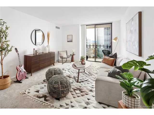 MLS: 3314002 Condo For Sale