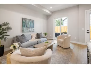 Photo #2: 3314880 Listing 