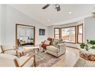 Photo #4: 3314908 Listing 