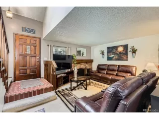 Photo #3: 3314912 Listing