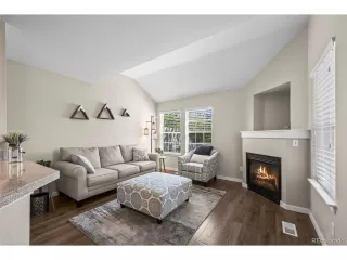Photo #4: 3318927 Listing