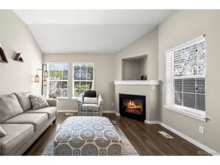 Photo #5: 3318927 Listing