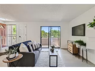 Photo #3: 3319933 Listing 