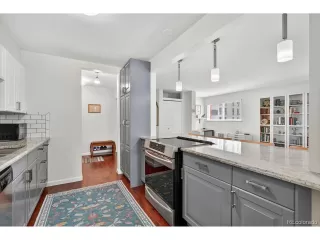 Photo #3: 3320166 Listing 