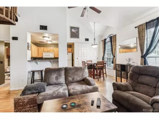 Photo #5: 3320301 Listing 