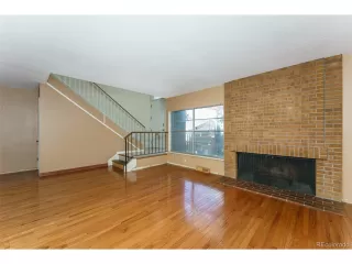 Photo #5: 3320914 Listing