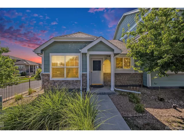 MLS: 3324795 Condo For Sale