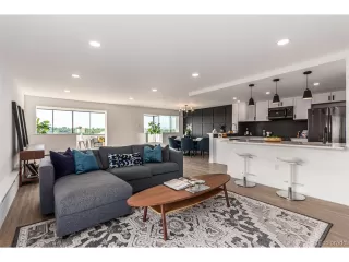 Photo #2: 3325018 Listing 