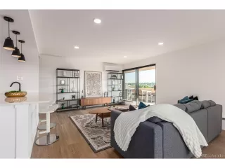 Photo #3: 3325018 Listing 