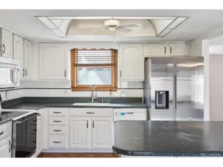 Photo #5: 3325746 Listing 