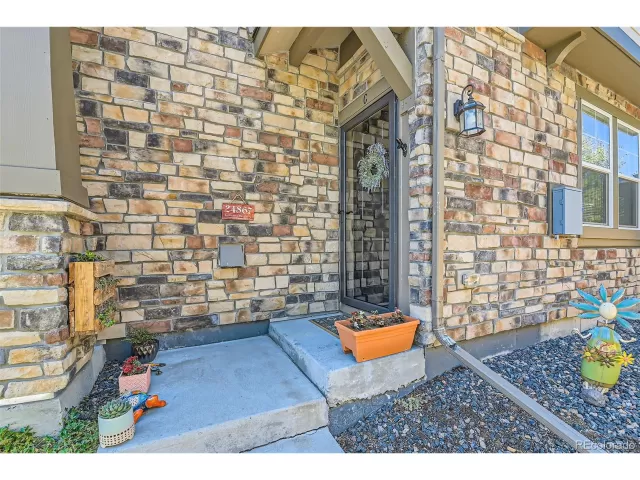 MLS: 3326362 Condo For Sale