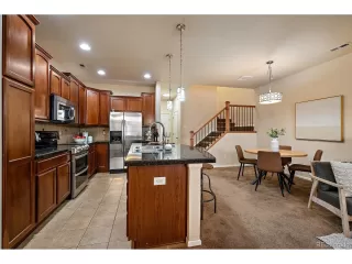 Photo #5: 3327193 Listing 