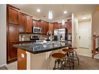 Photo #6: 3327193 Listing 