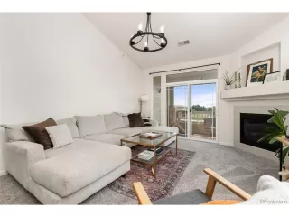 Photo #5: 3329565 Listing