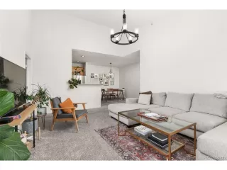 Photo #6: 3329565 Listing