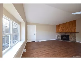 Photo #3: 3330702 Listing 