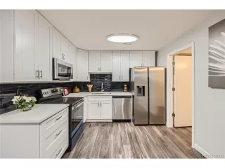 Photo #4: 3331791 Listing