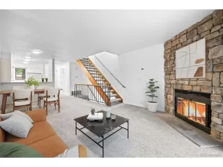 Photo #3: 3331883 Listing