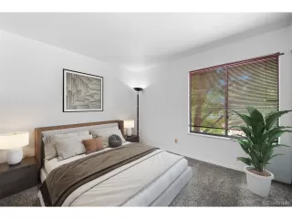 Photo #4: 3331883 Listing