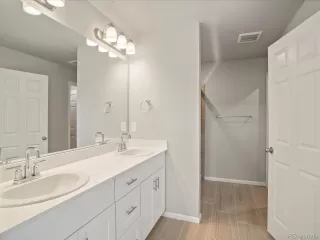 Photo #4: 3333970 Listing