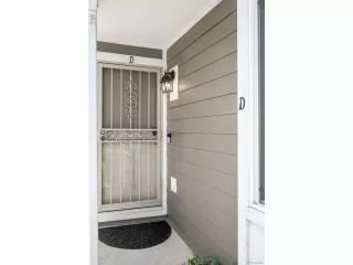 Photo #4: 3334117 Listing