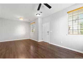 Photo #5: 3336375 Listing