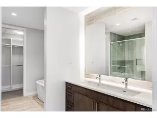 Photo #2: 3342243 Listing 