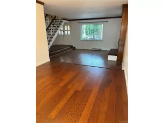 Photo #2: 3342928 Listing