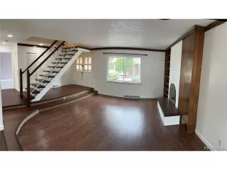 Photo #5: 3342928 Listing