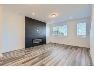 Photo #4: 3344814 Listing