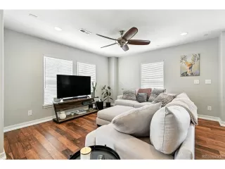 Photo #6: 3351669 Listing