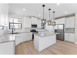 Photo #2: 3355573 Listing