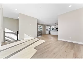 Photo #6: 3355573 Listing