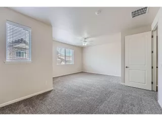 Photo #4: 3356624 Listing