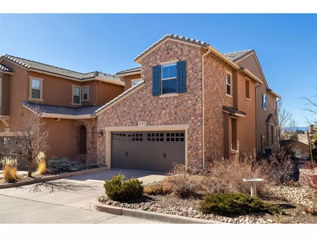 MLS: 3356794 Condo For Sale