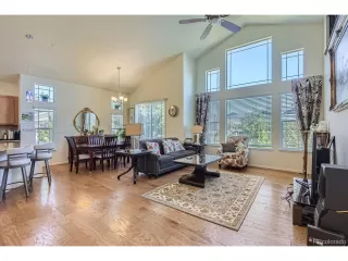 Photo #3: 3363786 Listing