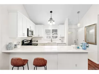 Photo #3: 3365308 Listing 