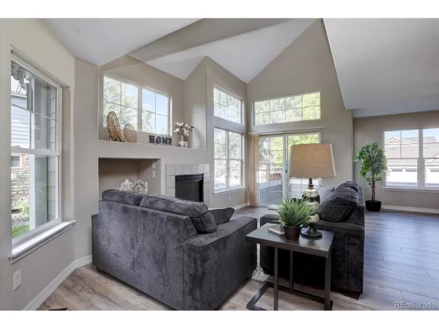 MLS: 3367205 Condo For Sale