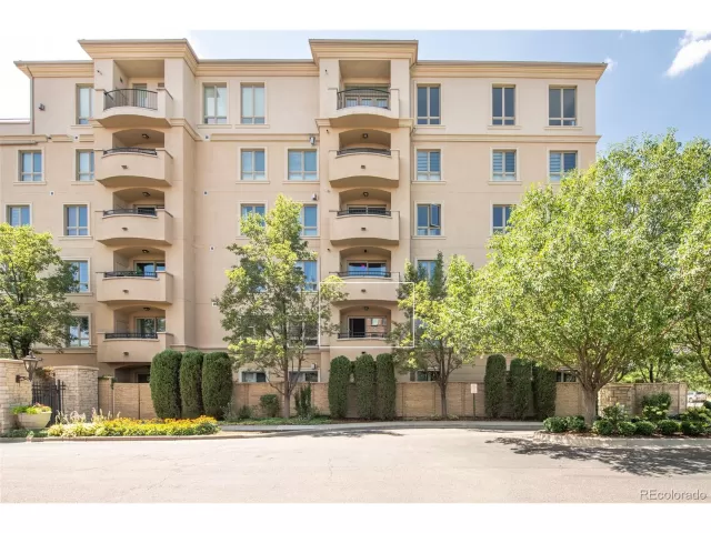 MLS: 3375428 Condo For Sale