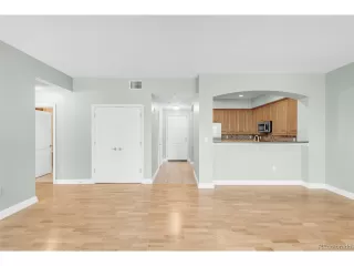 Photo #6: 3375428 Listing