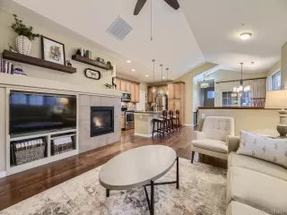 Photo #3: 3376856 Listing 