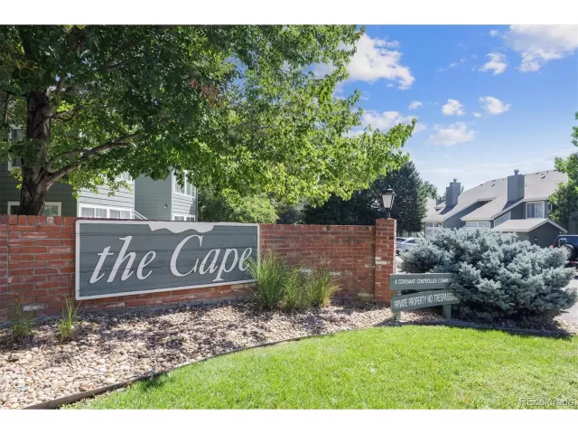 MLS: 3379202 Condo For Sale