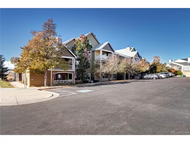 MLS: 3379791 Condo For Sale