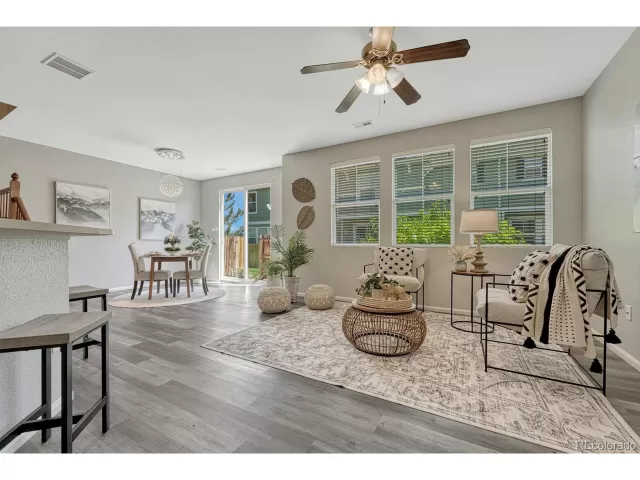 MLS: 3383768 Condo For Sale