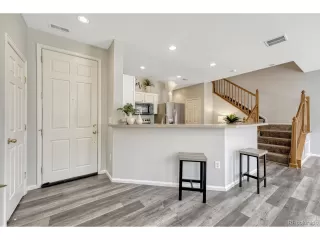 Photo #4: 3383768 Listing