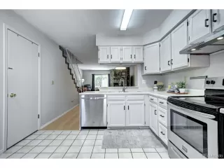 Photo #3: 3386400 Listing